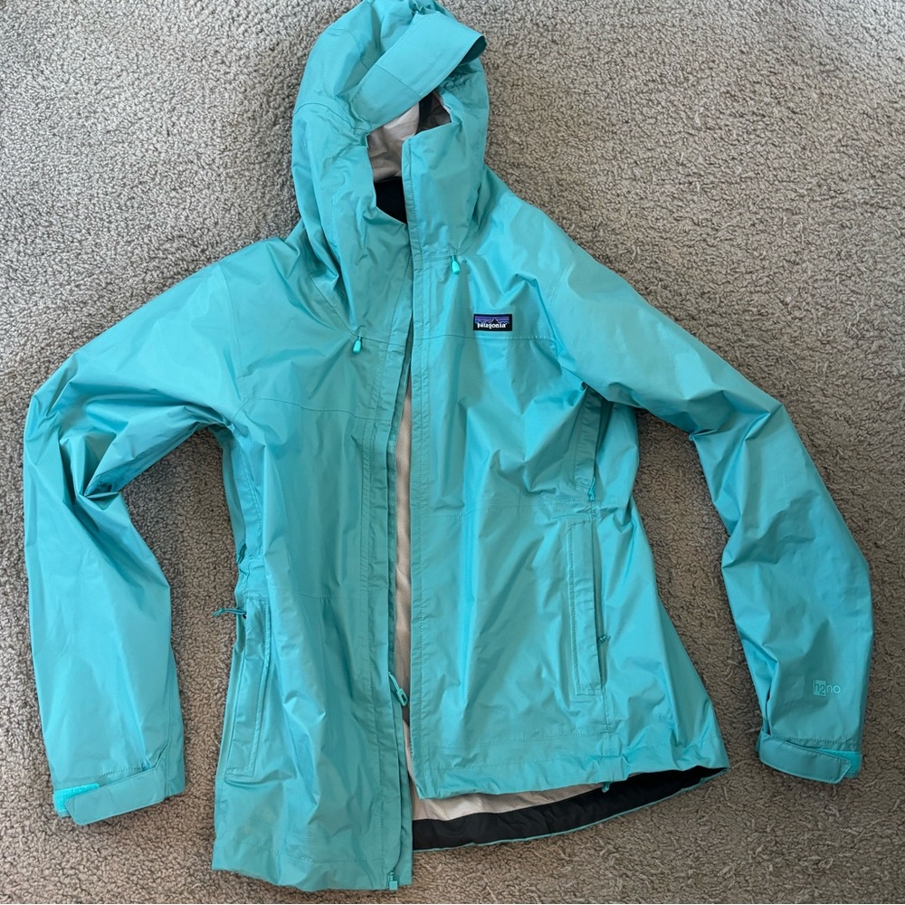 Patagonia Women's Rain Jacket Sz. S